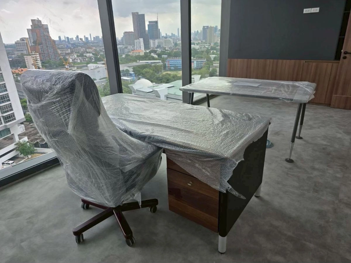 ผลงานการรื้อถอดขนย้ายเฟอร์นิเจอร์ ESSO 1